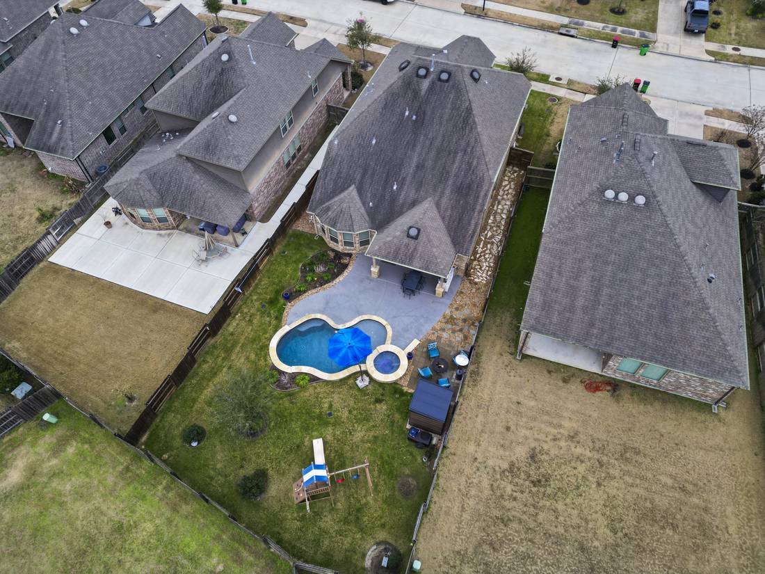Overhead Lot & Pool